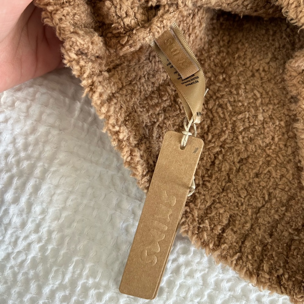NWT SKIMS COZY KNIT TANK 🤍